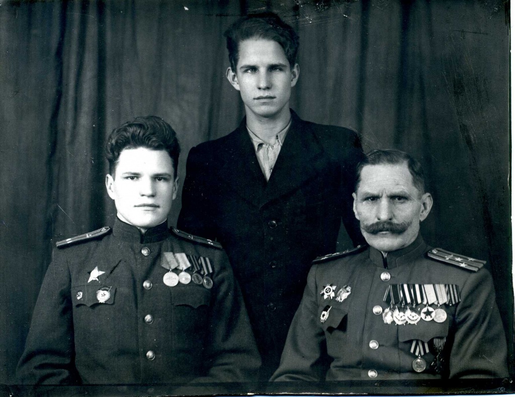 Скалобан Фома Игнатьевич с сыновьями