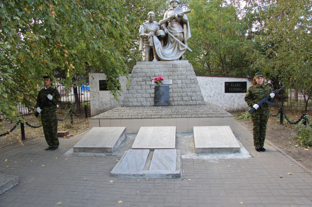 Братская могила в ст. Ольгинской